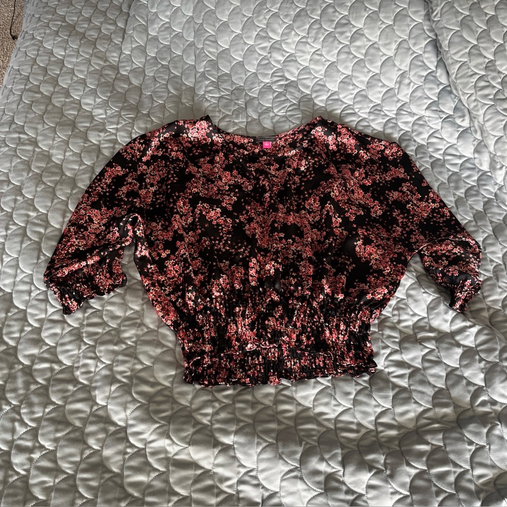 Vince Camuto Black Multicolor Floral Scoop Neck Blouse Top Size Small